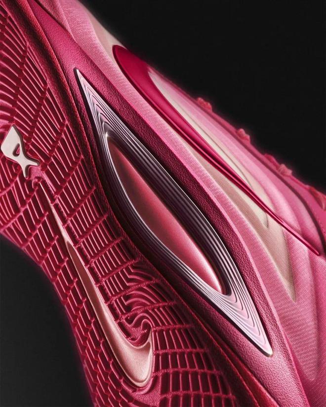 」突然发布！搭载「全新缓震科技」！球盟会登录平台Nike「巨星签名鞋(图3)