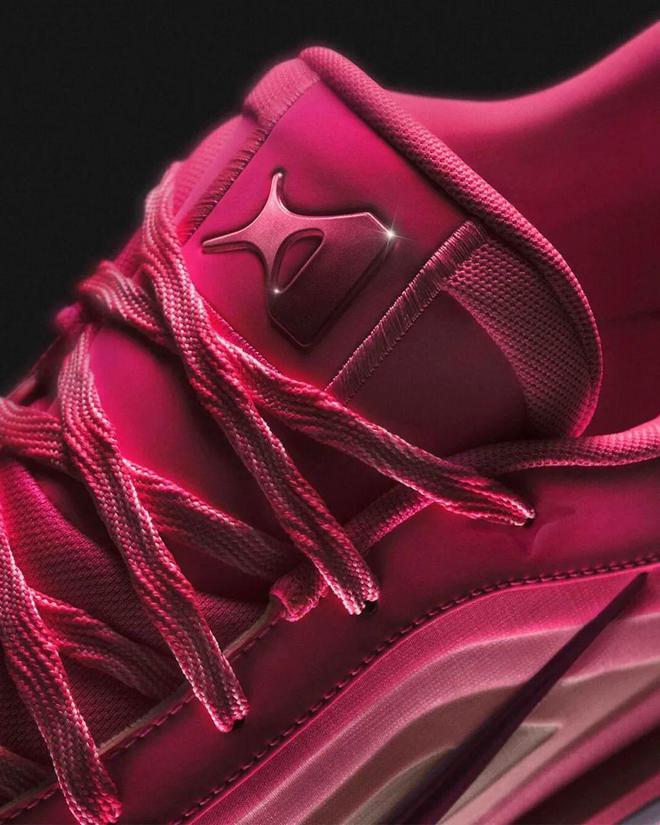 」突然发布！搭载「全新缓震科技」！球盟会登录平台Nike「巨星签名鞋(图9)